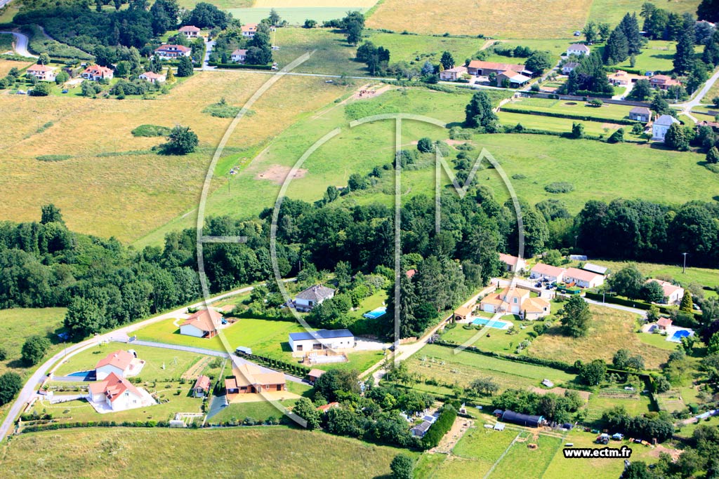 Photo arienne de Verneuil-sur-Vienne (Le Haut Flix)