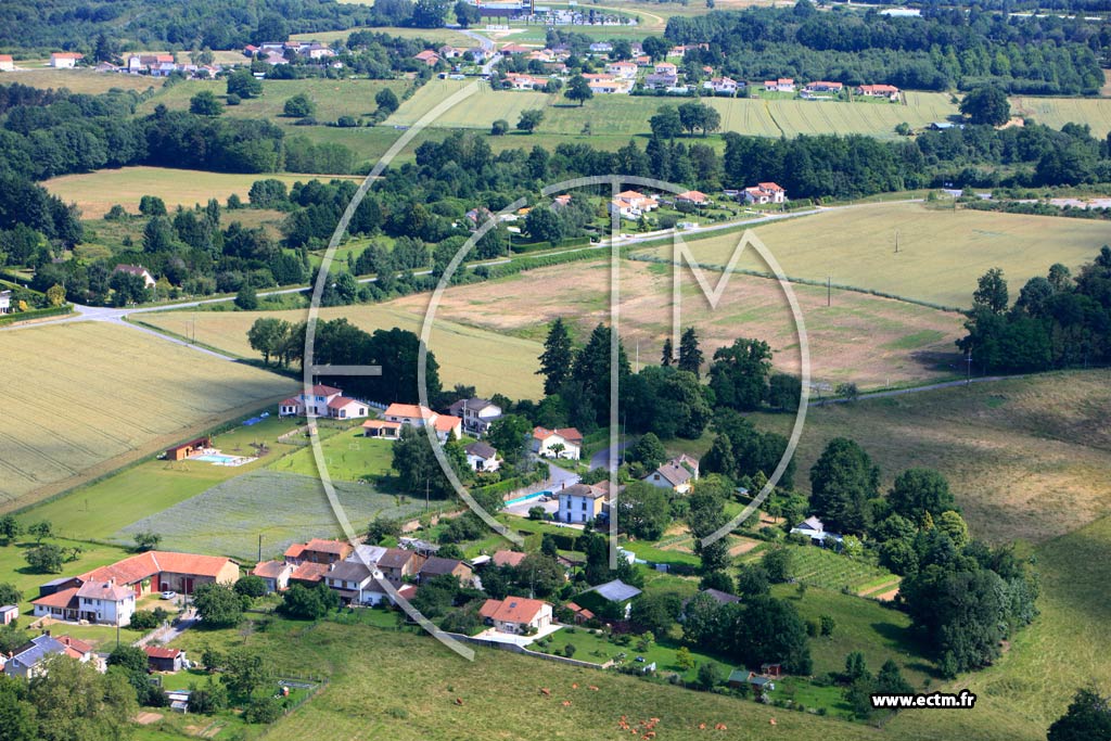 Photo arienne de Verneuil-sur-Vienne (Le Mas du Puy)