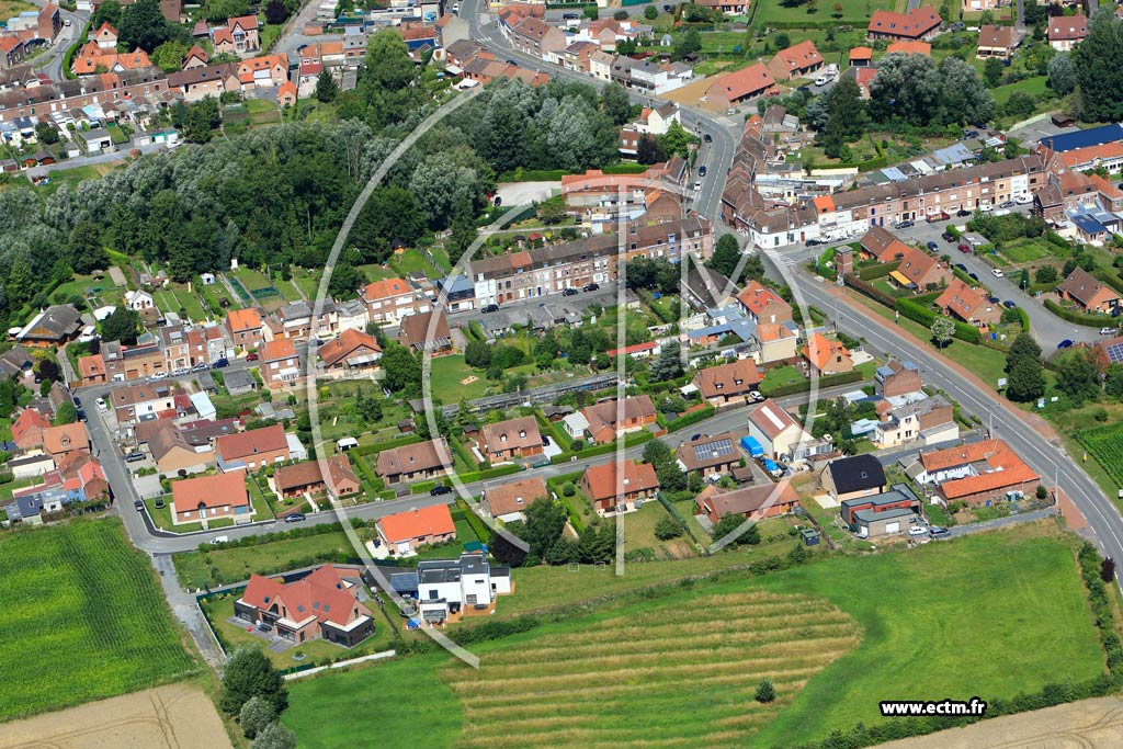 Photo arienne de Santes (Rosoir)