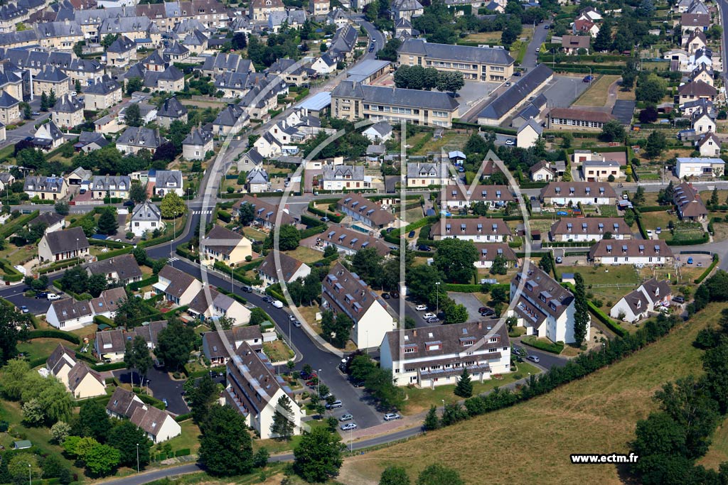 Photo arienne de Aunay-sur-Odon (Quartier du Boulevard Belle-vue)