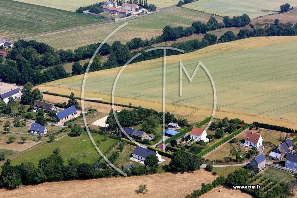 Photo arienne de Banneville-sur-Ajon (La Fterie)