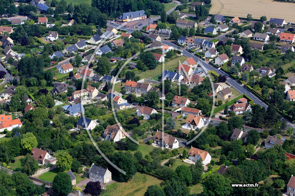 Photo arienne de Cairon (Cairon Le Vieux)