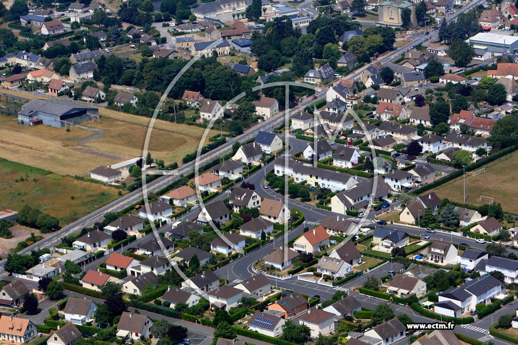 Photo arienne de May-sur-Orne