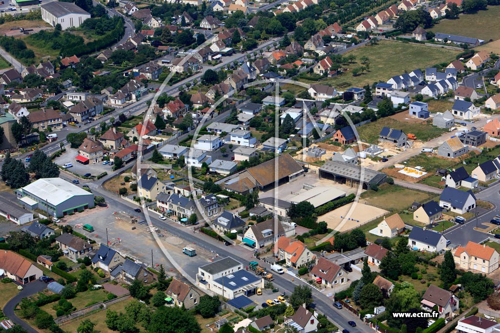 Photo arienne de May-sur-Orne