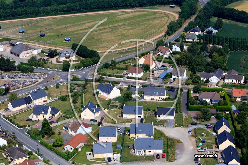 Photo arienne de Noyers-Bocage