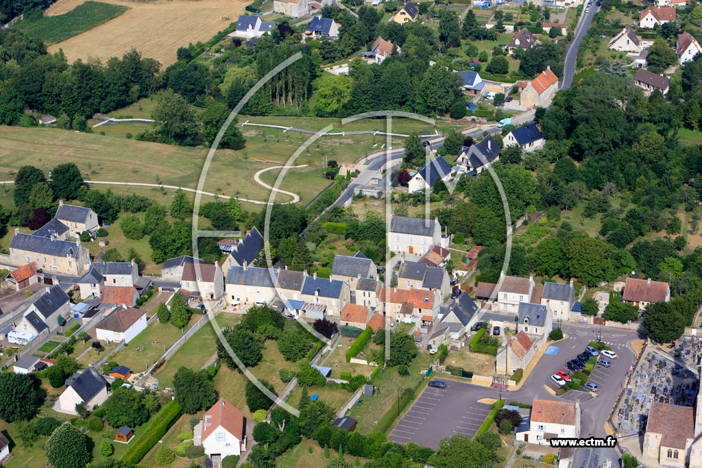 Photo arienne de Rots (Quartier de l'Eglise)