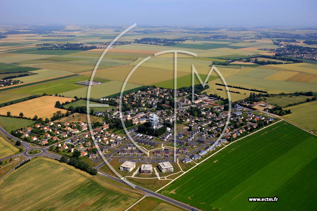 Photo arienne de Saint-Contest (Domaine de la Cl des Champs)