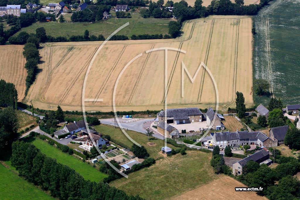 Photo arienne de Saint-Louet-sur-Seulles (Le Haut de Saint-Louet)