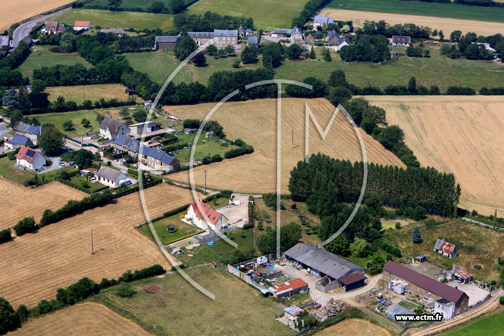 Photo arienne de Saint-Louet-sur-Seulles (Le Haut de Saint-Louet)