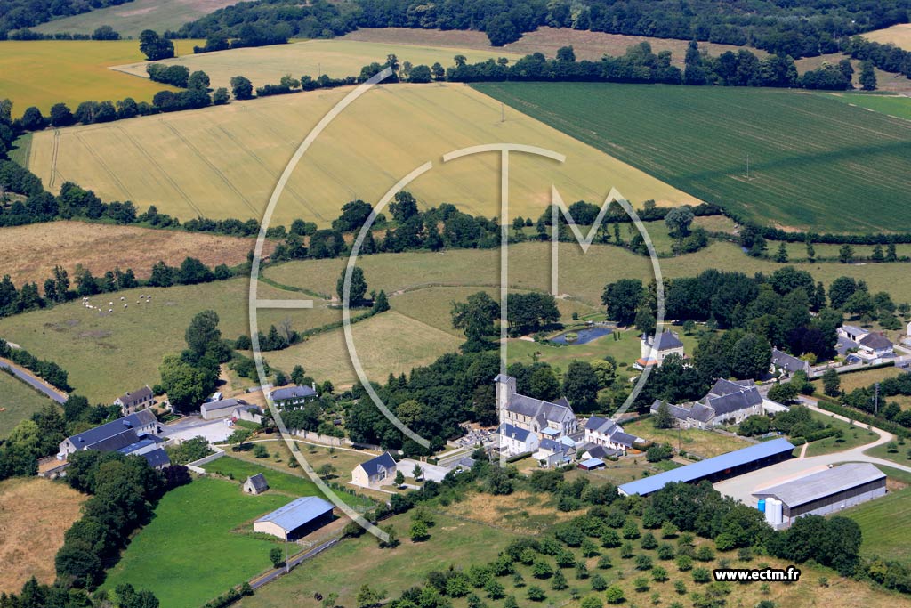 Photo arienne de Vaux-sur-Seulles (Le Bourg)