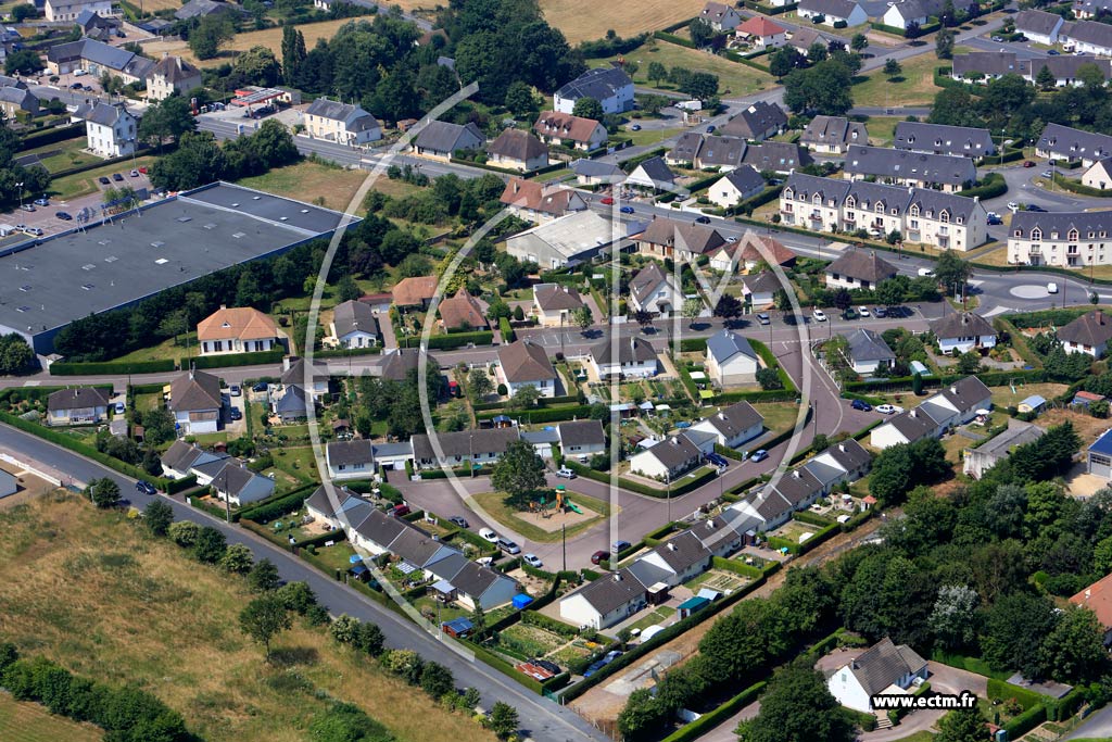 Photo arienne de Villers-Bocage (Quartier de la Rue Georges Clmenceau)