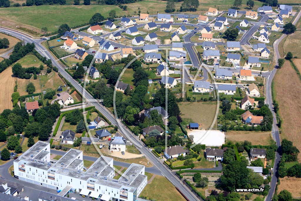 Photo arienne de Villers-Bocage (Quartier de la Rue Georges Clmenceau)