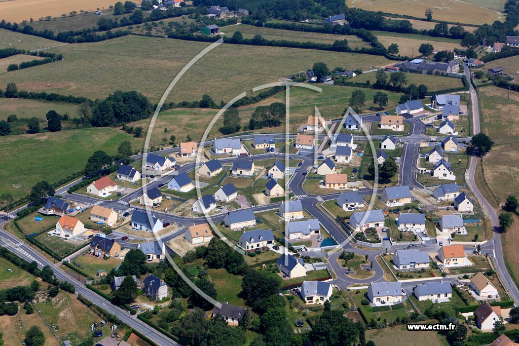 Photo arienne de Villers-Bocage (Quartier de la Rue Georges Clmenceau)