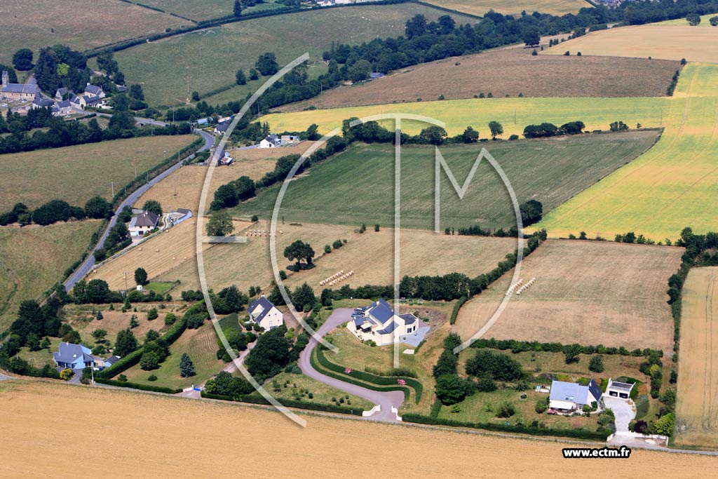 Photo arienne de Villy-Bocage (Le Pr Sainte-Croix)