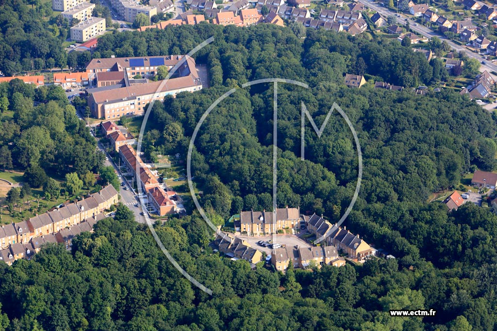 Photo arienne de Bergues (Quartier Saint-Winoc)