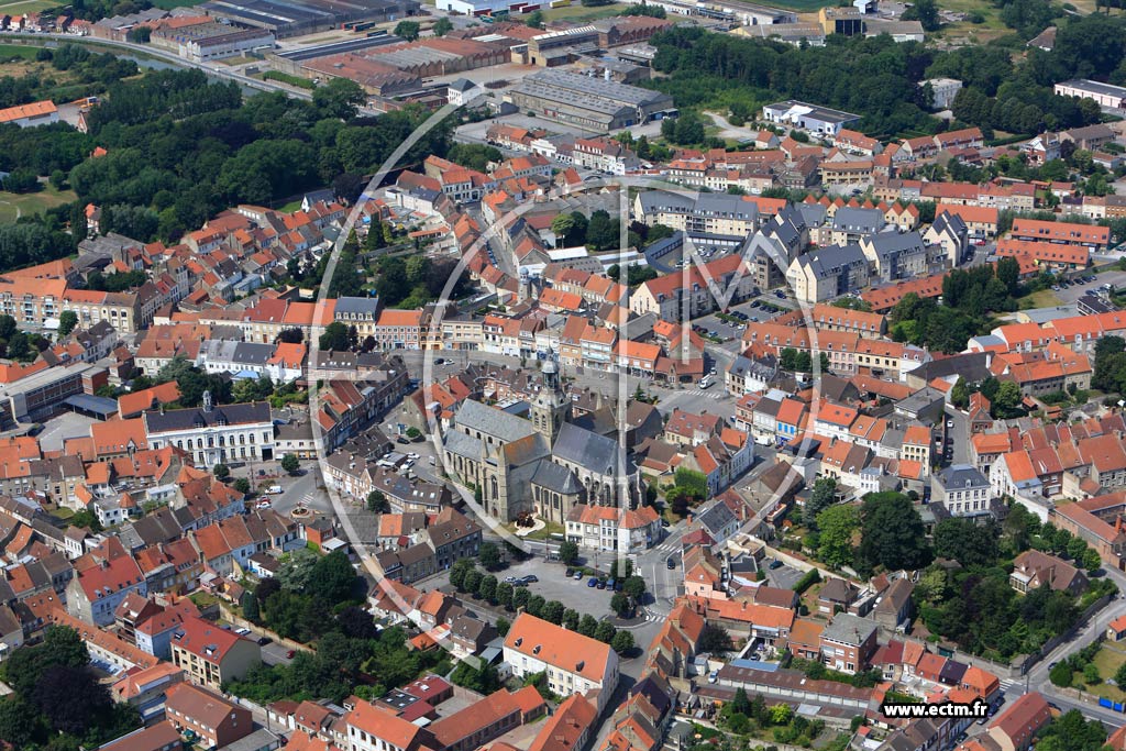 Photo arienne de Bourbourg (Centre-ville)