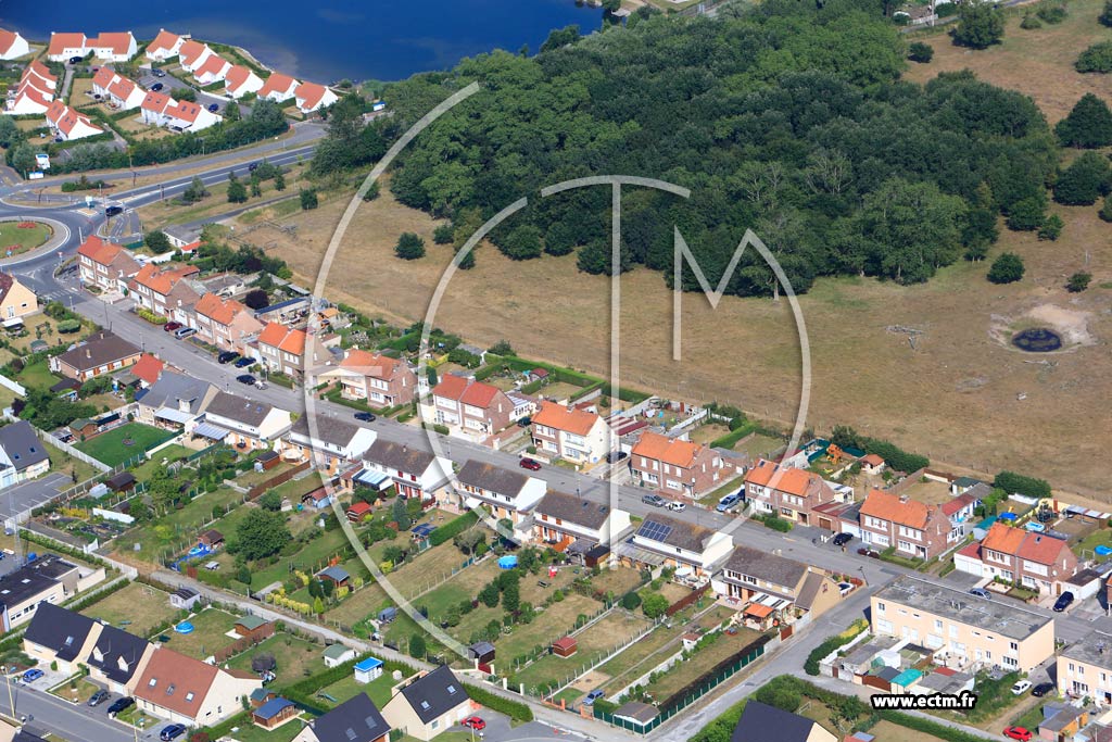 Photo arienne de Ghyvelde (Quartier de la Rue du Lac)