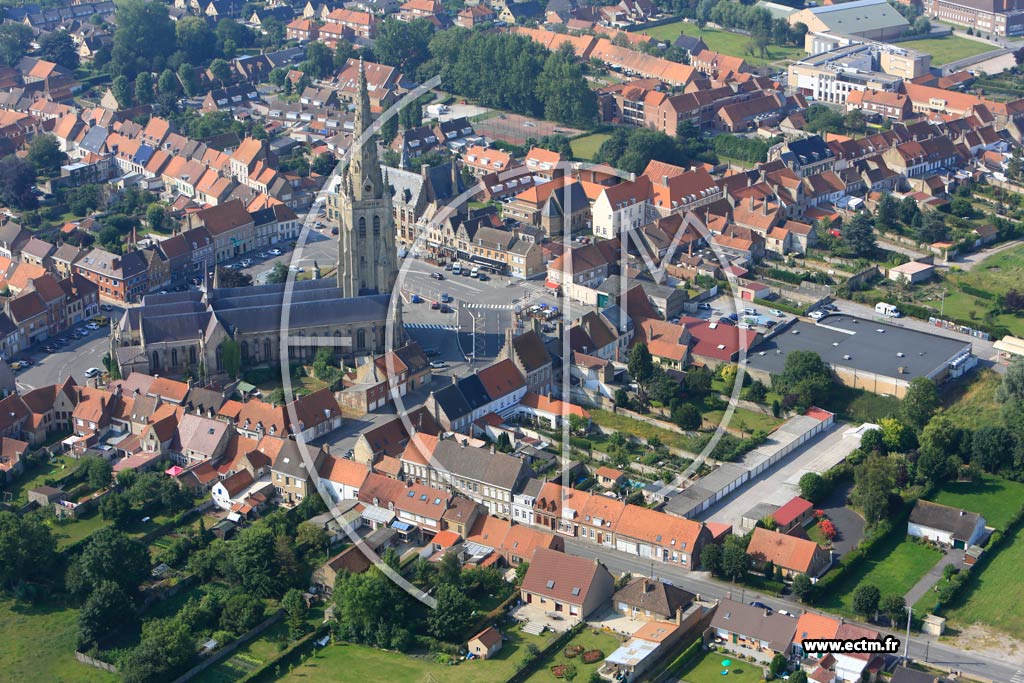 Photo arienne de Hondschoote (Quartier de l'Eglise)