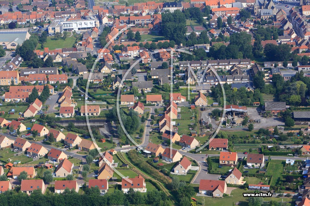 Photo arienne de Hondschoote (Quartier de la Rue des Trinitaires)