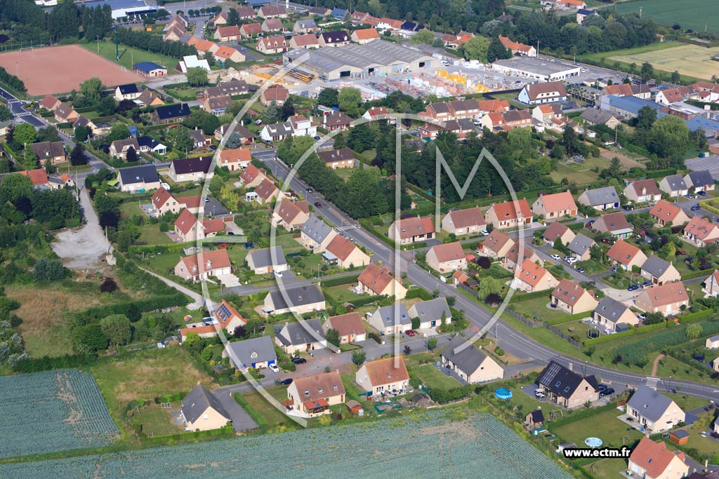 Photo arienne de Hoymille (Quartier de l'Eglise)