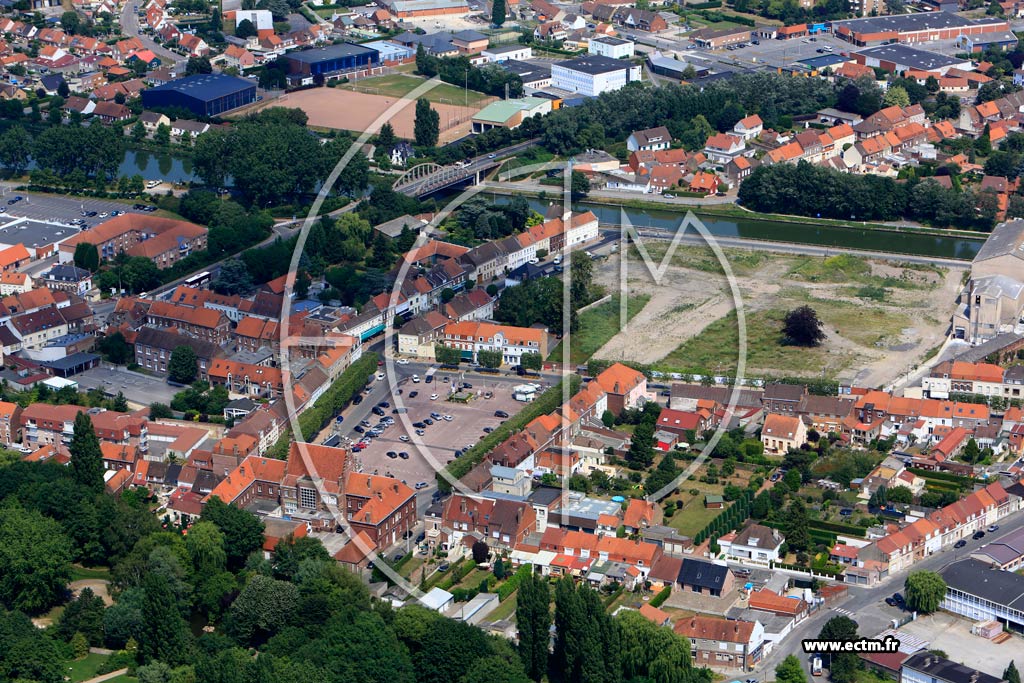Photo arienne de Arques (Centre-ville)