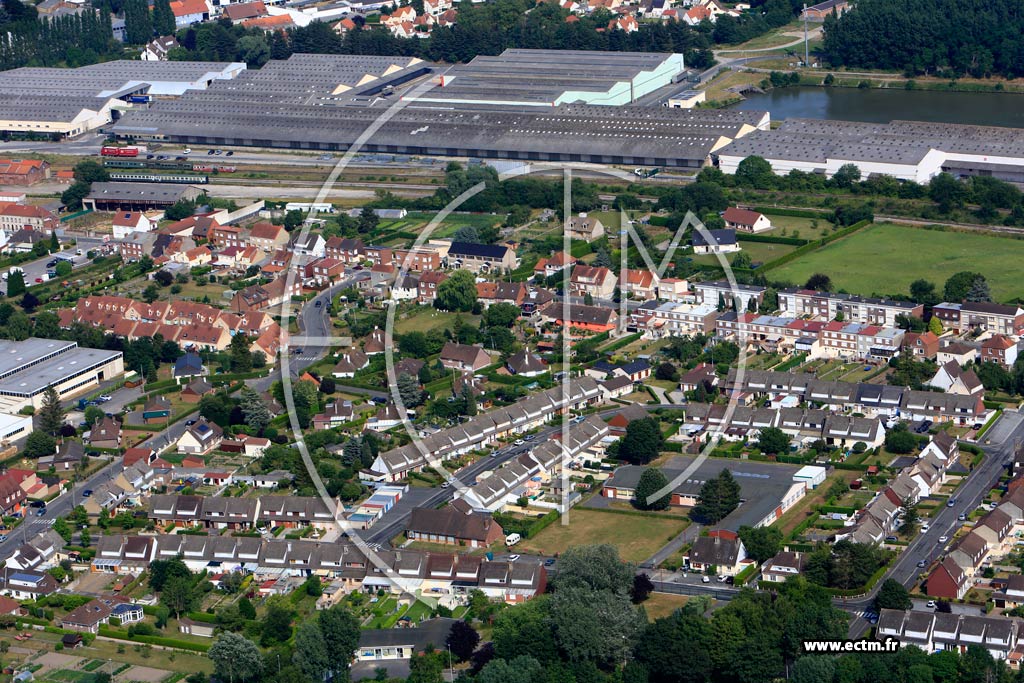 Photo arienne de Arques (Quartier de l'Etang de Batavia)