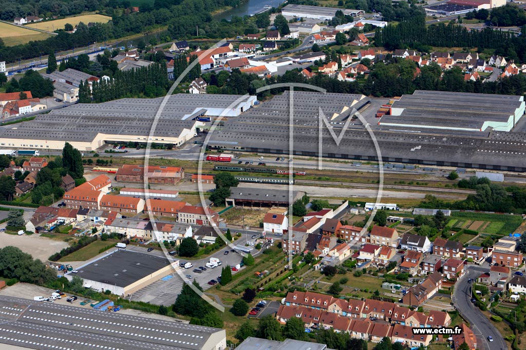 Photo arienne de Arques (Quartier de l'Etang de Batavia)