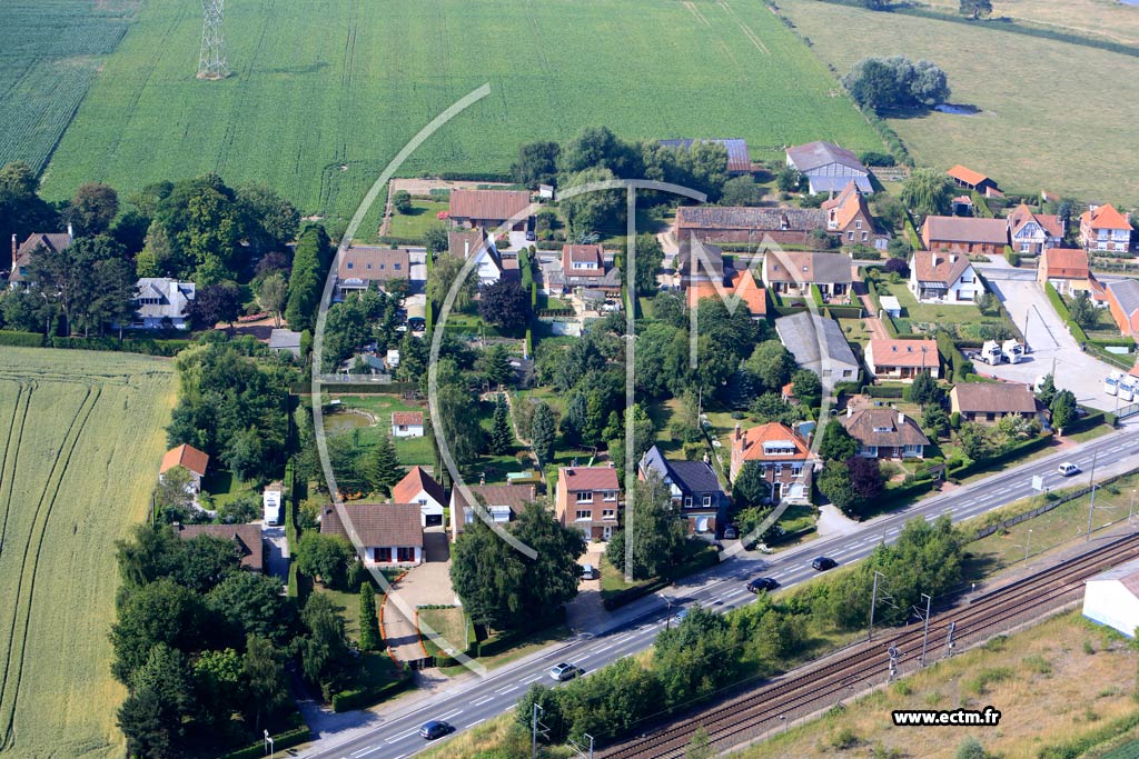 Photo arienne de Ebblinghem (Quartier du Centre)