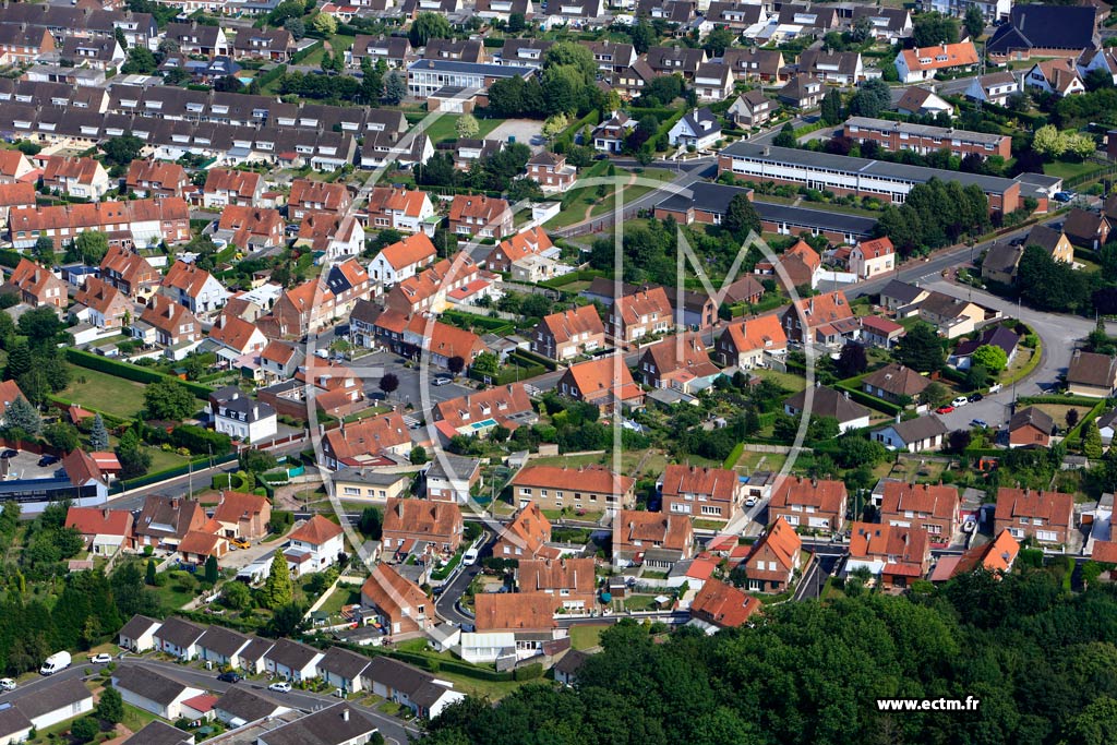 Photo arienne de Longuenesse (Quartier de l'Htel de Ville)