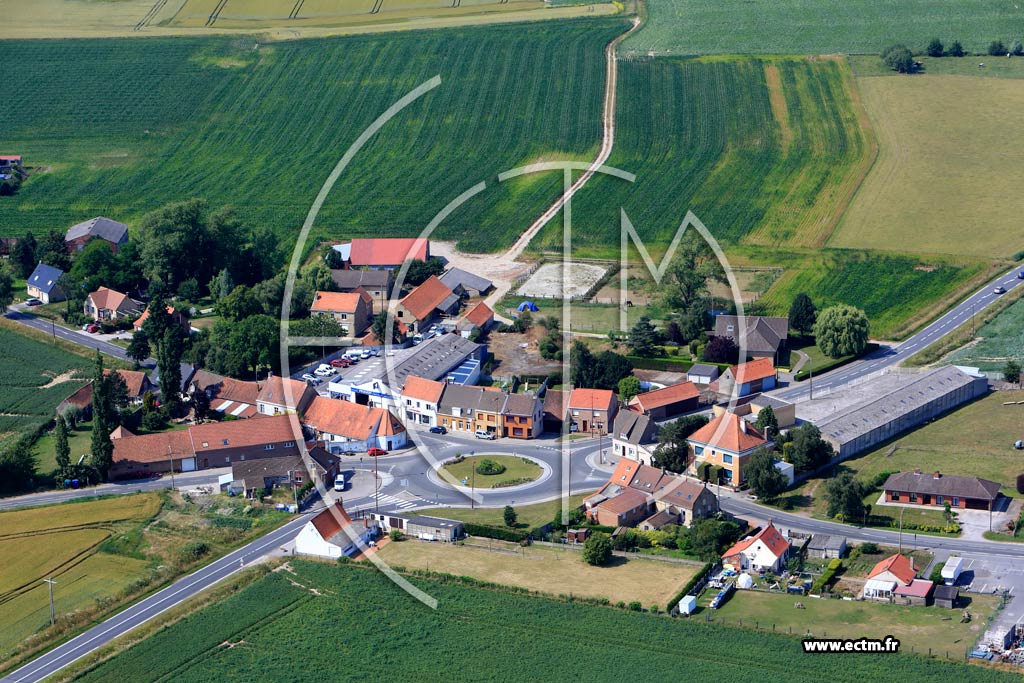 Photo arienne de Oost-Cappel (Les Cinq Chemins)