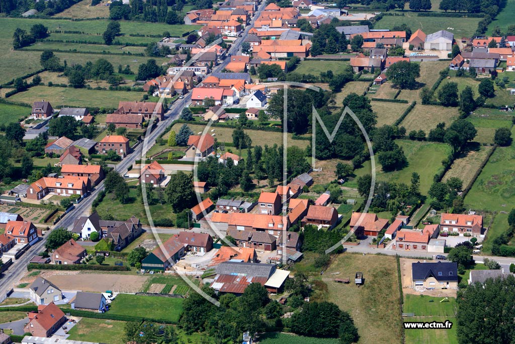 Photo arienne de Pihem (Bientques)