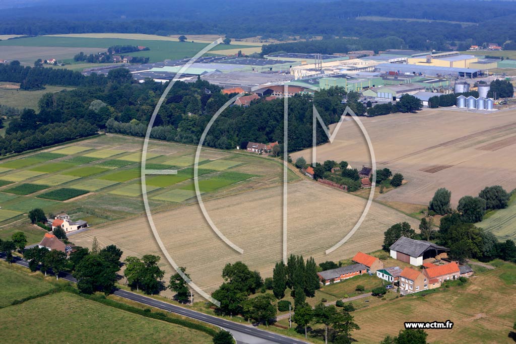 Photo arienne de Renescure (Quartier des Routes de Cassel et du Fort Rouge)
