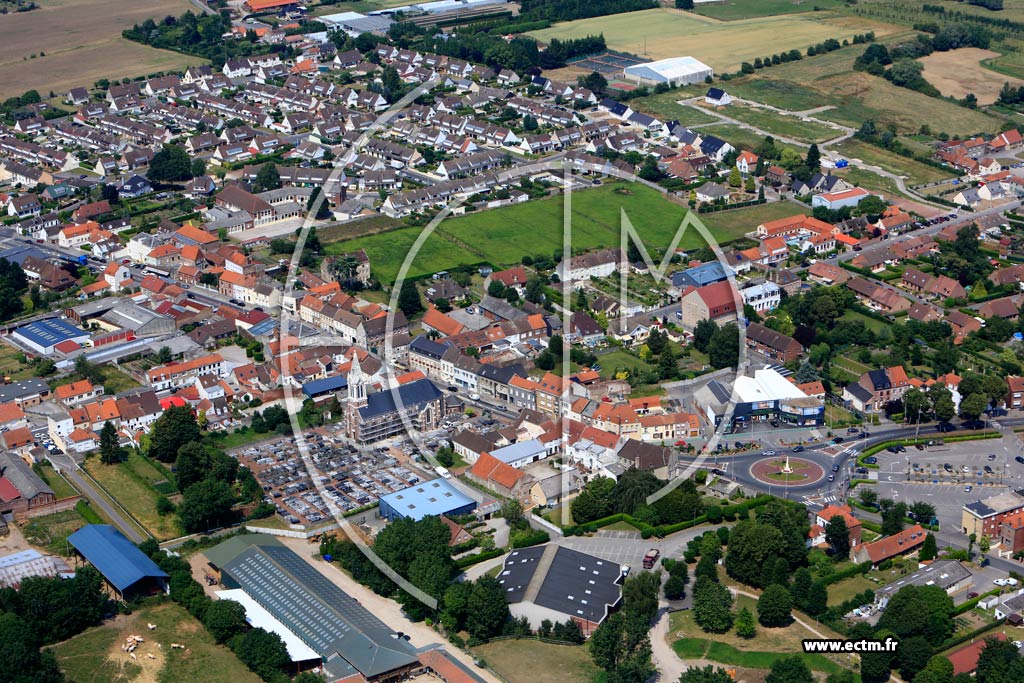 Photo arienne de Saint-Martin-au-Lart (Quartier de la Rue de Calais)