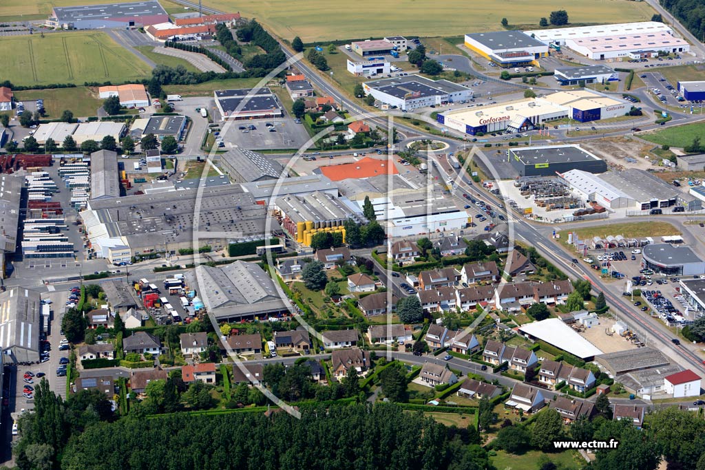 Photo arienne de Saint-Martin-au-Lart (Quartier de la Rue de Calais)