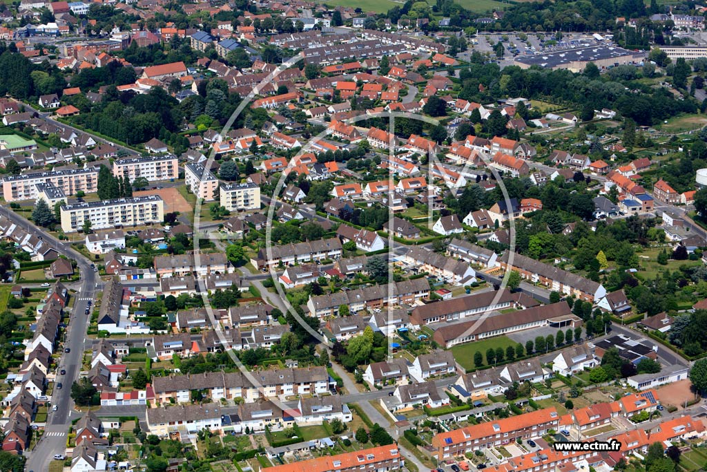 Photo arienne de Saint-Martin-au-Lart (Quartier de la Rue du Capitaine Revel)