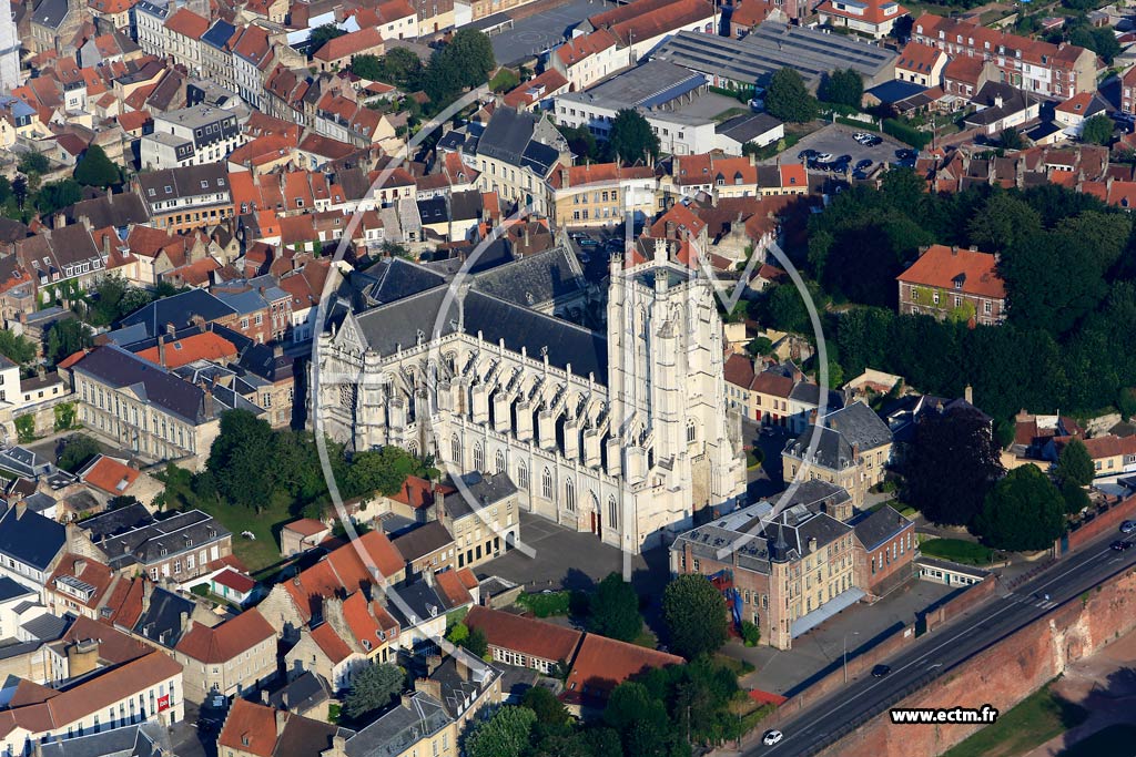 Photo arienne de Saint-Omer (Cathdrale Notre-Dame)