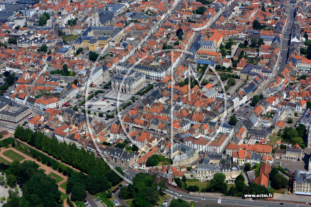 Photo arienne de Saint-Omer (Quartier de l'Htel de Ville)