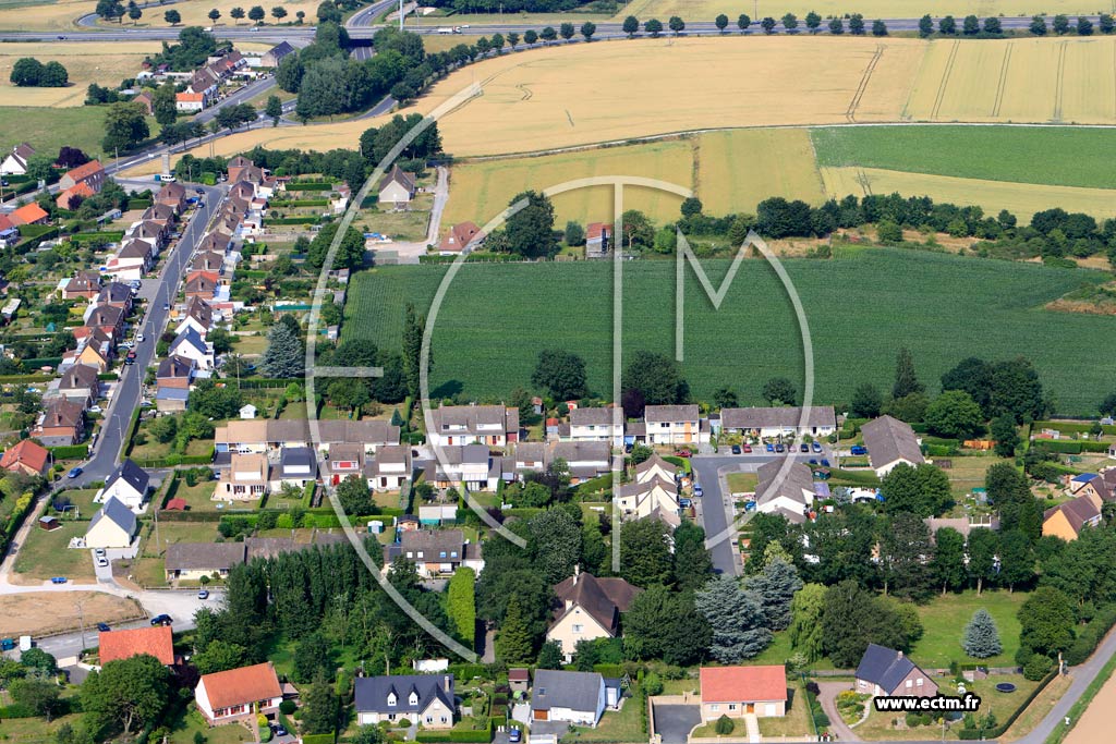 Photo arienne de Tatinghem (Quartier de la Cit de la Briqueterie)