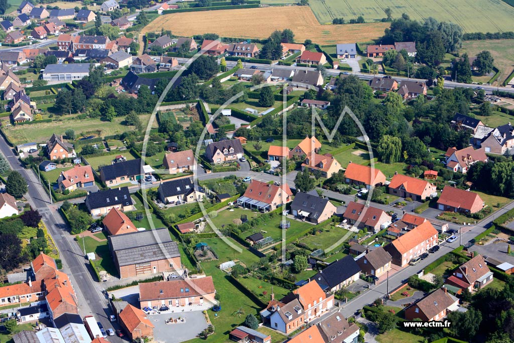 Photo arienne de Wallon-Cappel (Quartier du Centre)