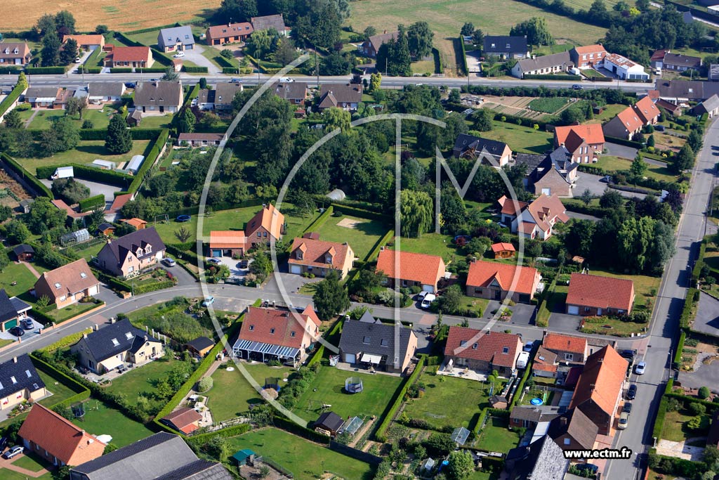 Photo arienne de Wallon-Cappel (Quartier du Centre)