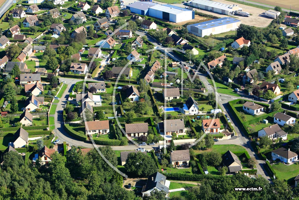 Photo arienne de Angerville-la-Campagne