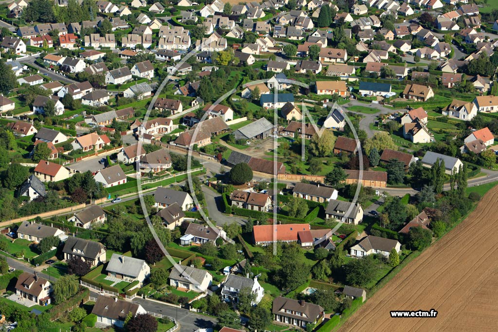 Photo arienne de Angerville-la-Campagne