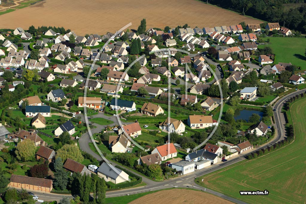 Photo arienne de Angerville-la-Campagne