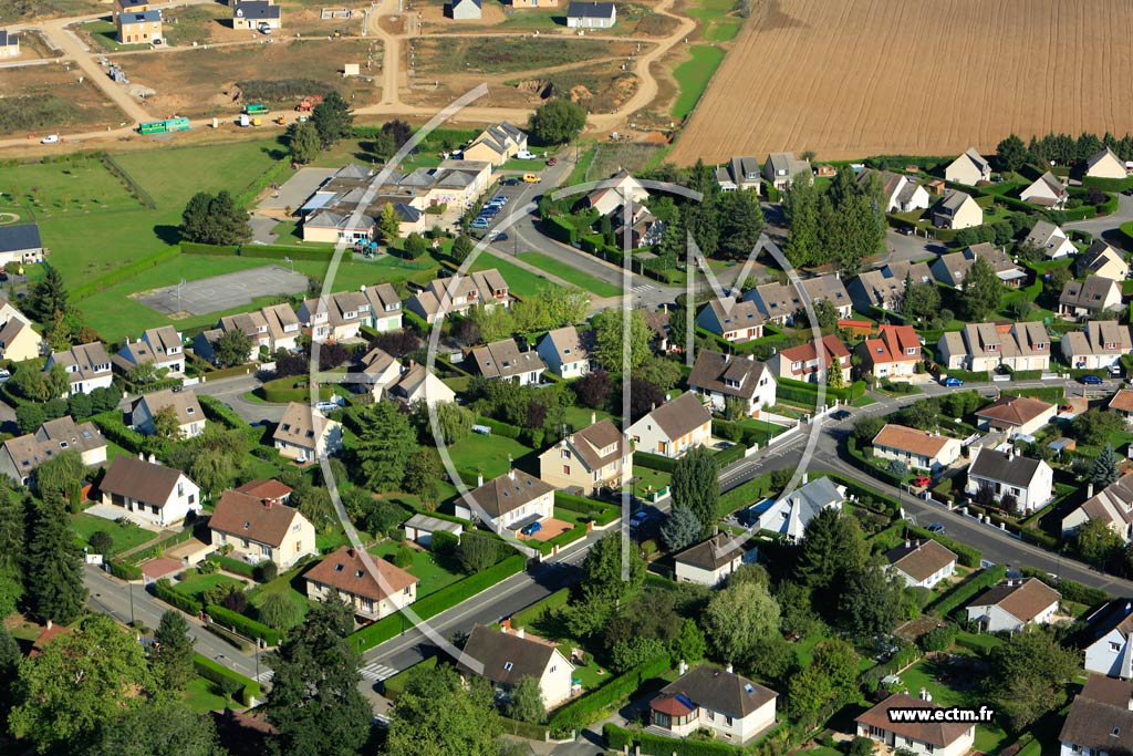 Photo arienne de Angerville-la-Campagne