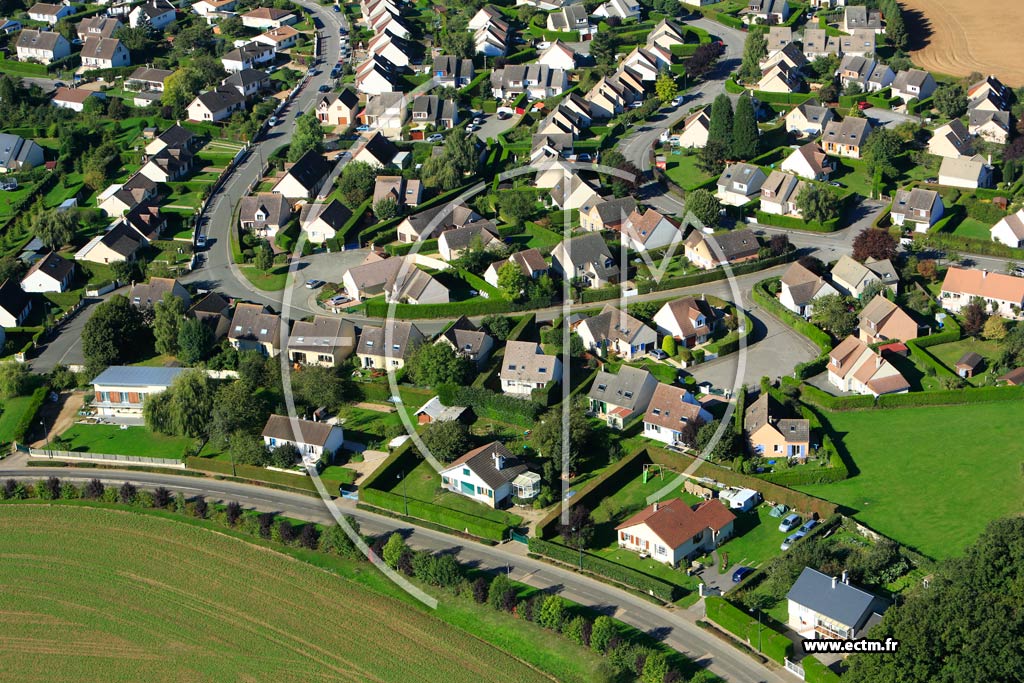 Photo arienne de Angerville-la-Campagne