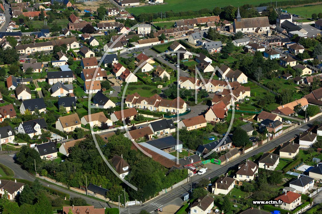 Photo arienne de Arnires-sur-Iton