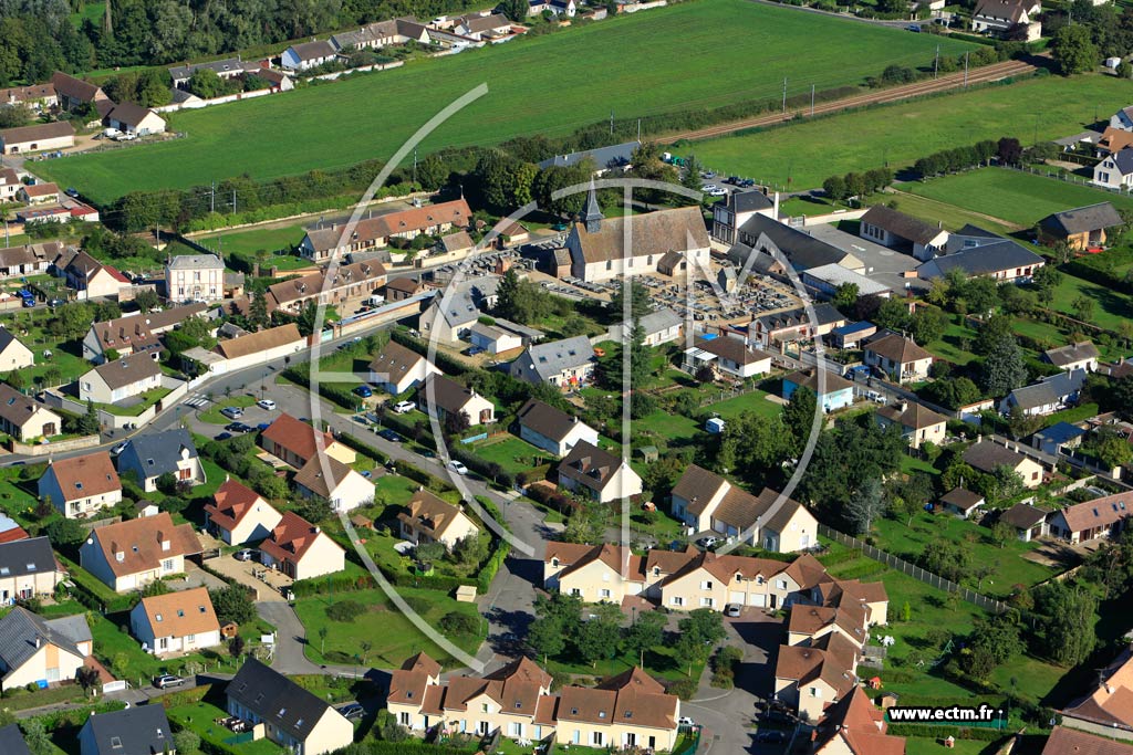 Photo arienne de Arnires-sur-Iton