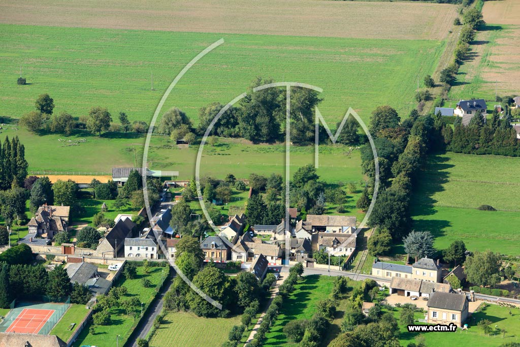 Photo arienne de Autheuil-Authouillet