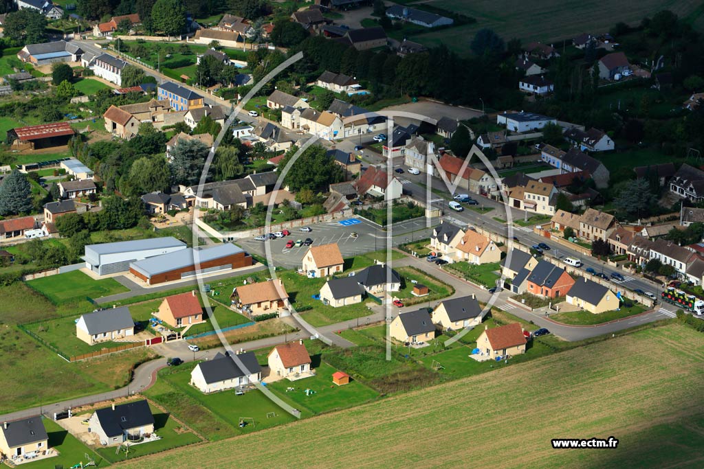 Photo arienne de Autheuil-Authouillet