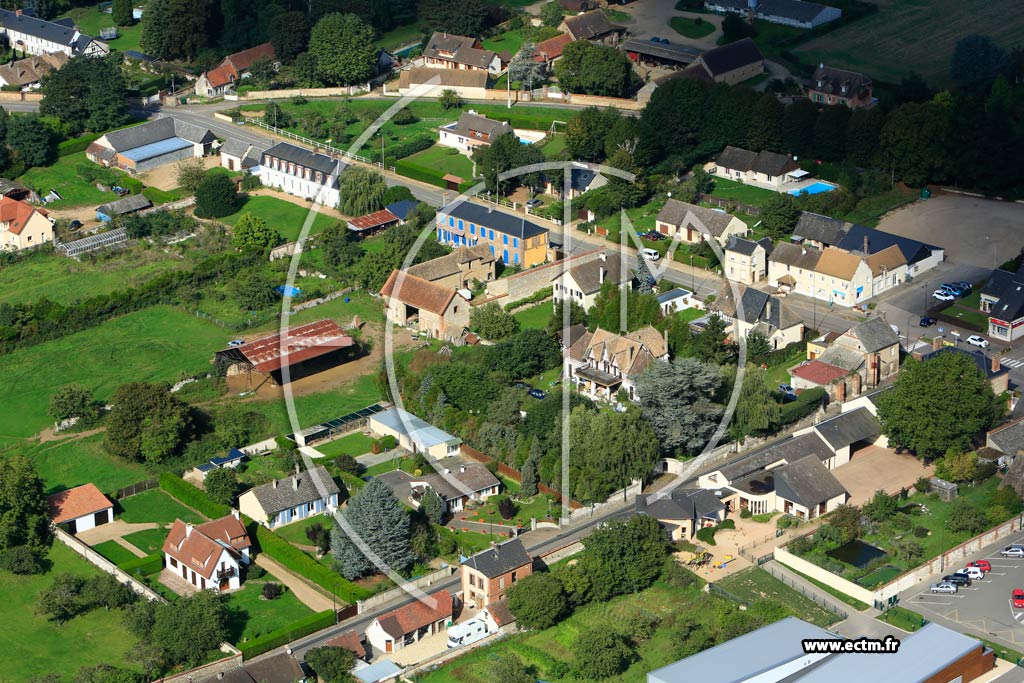 Photo arienne de Autheuil-Authouillet